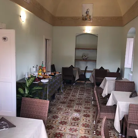 Masseria Li Cuti Dimora Nel Bed & Breakfast Sannicola